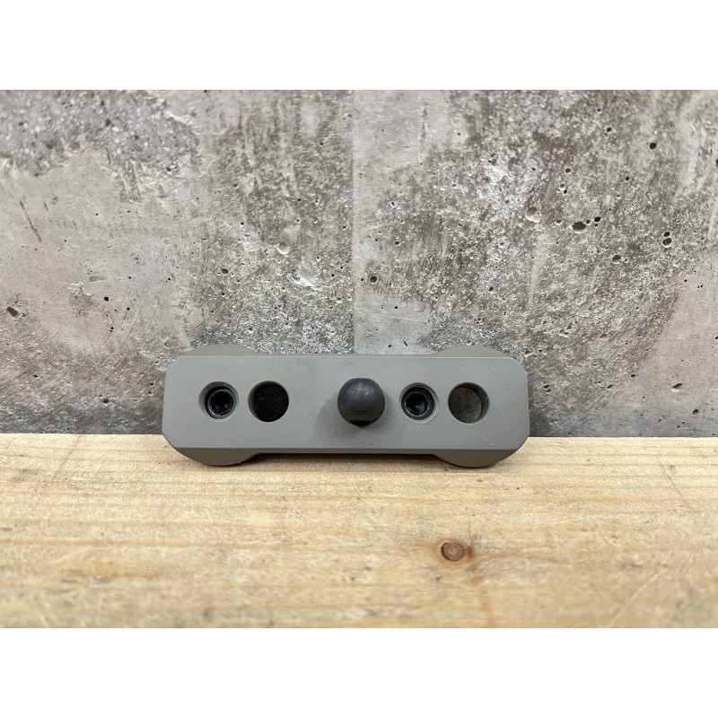 Adaptateur Accuracy International pour bipied Harris - Elite Sand