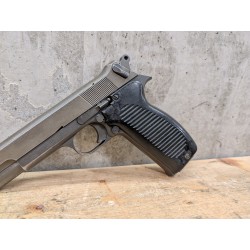 Pistolet réglementaire Mac 50 - D4675