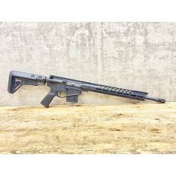 Occasion AR-15 DiamondBack Custom - Canon 18 '' - Cal. 223 Rem - Noir