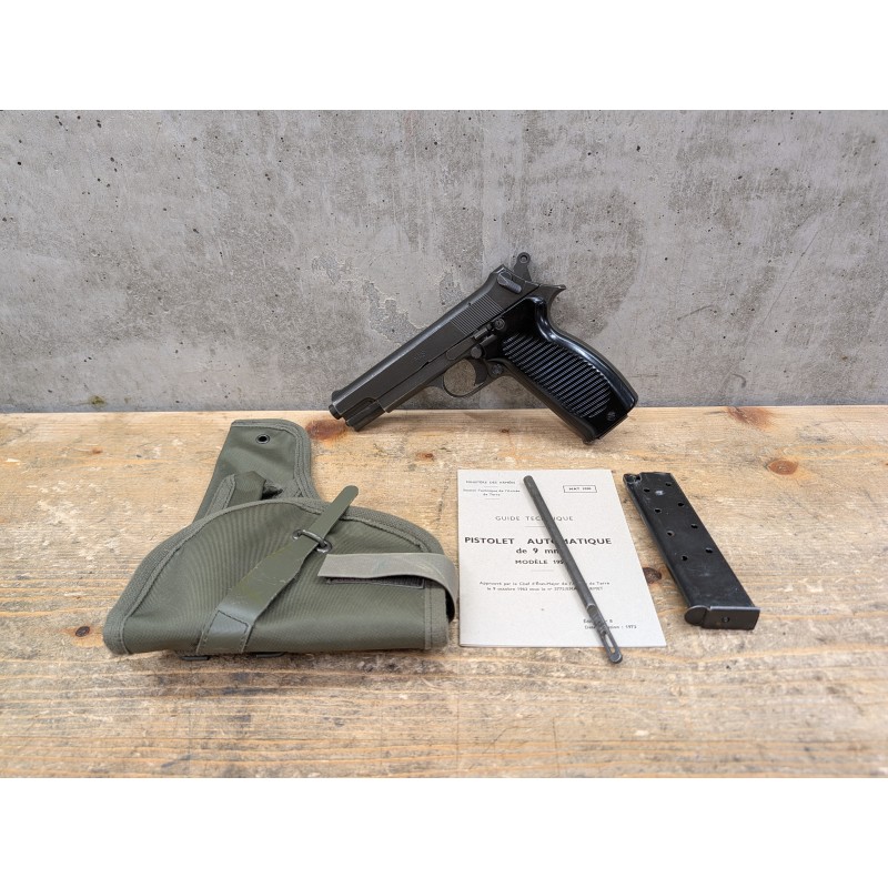 Pistolet réglementaire Mac 50 - fabrication MAS - FG85084