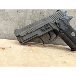 Pistolet SIG P229 Legion - 9x19 mm